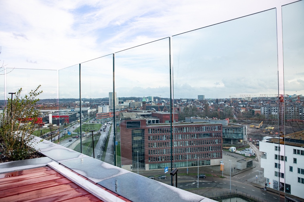 TL-6011 | Afdekkap | terrace | glassbalustrade | nice vieuw